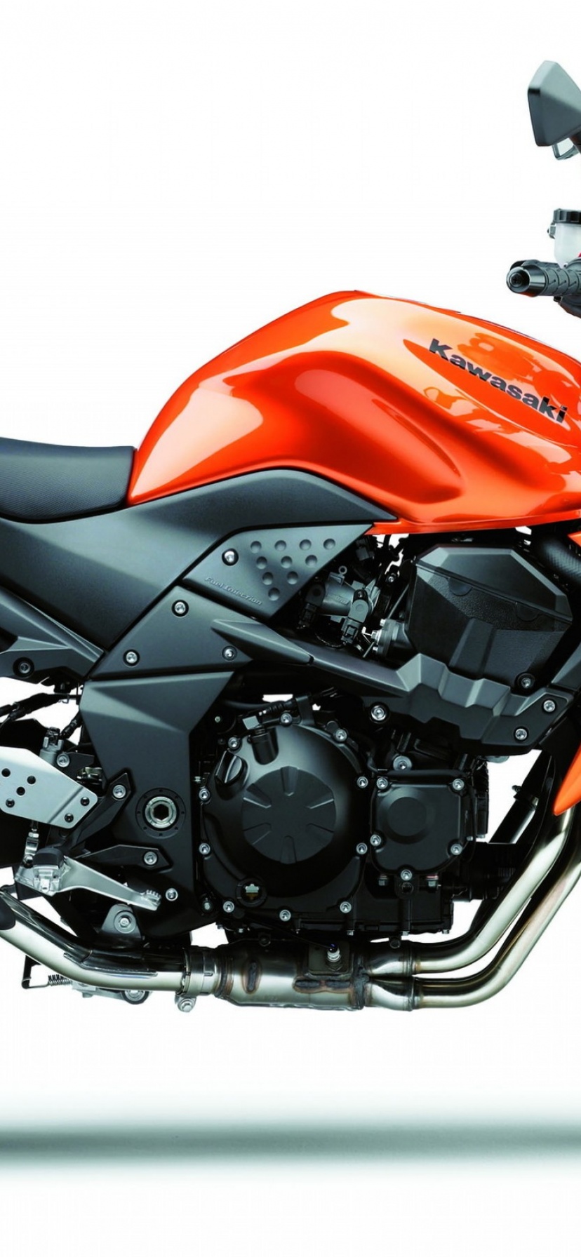 Orange Kawasaki Z750