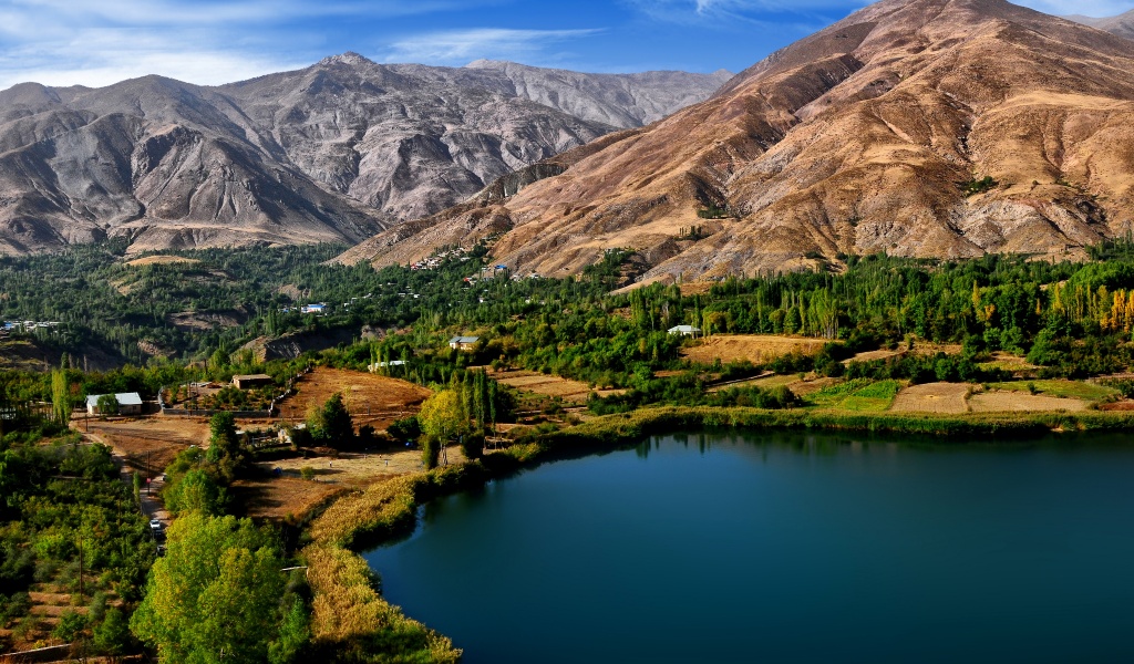 Ovan Lake In Iran