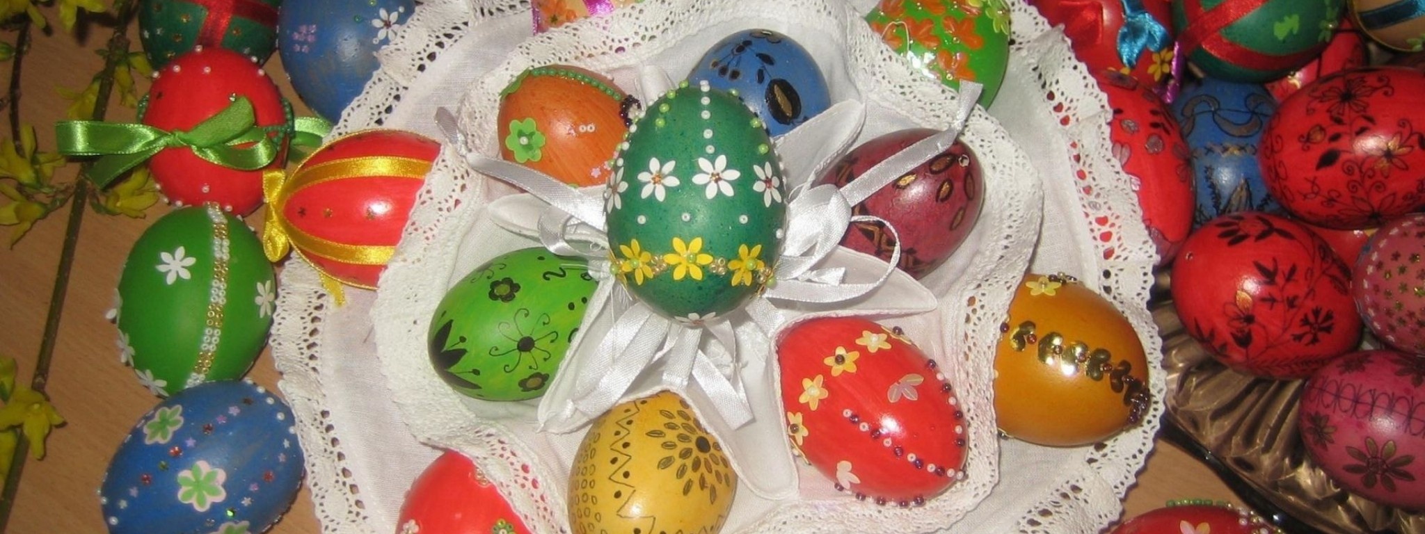 Pascha Eggs Dyed Napkins Table Holiday