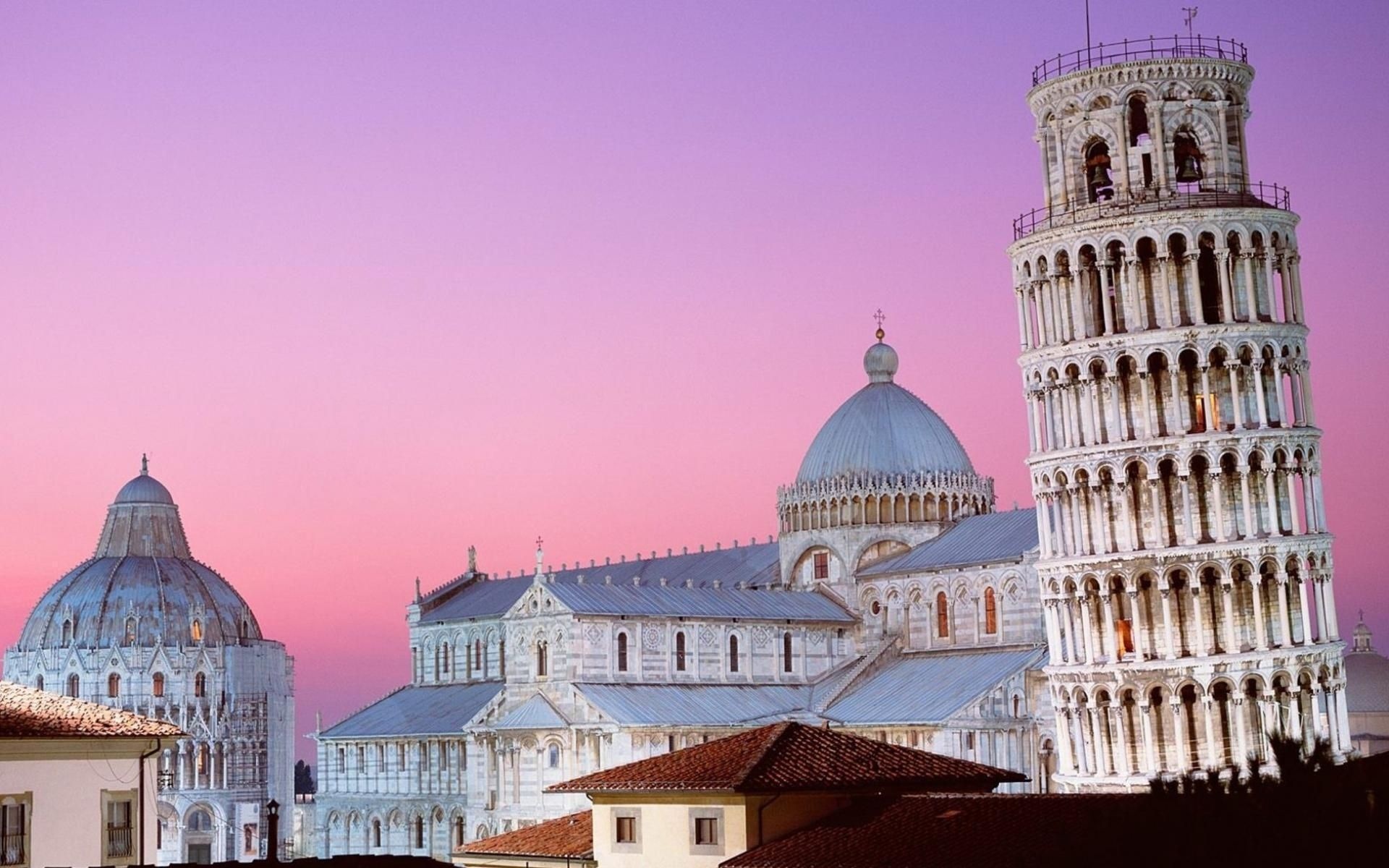 Pisa Tower Italy