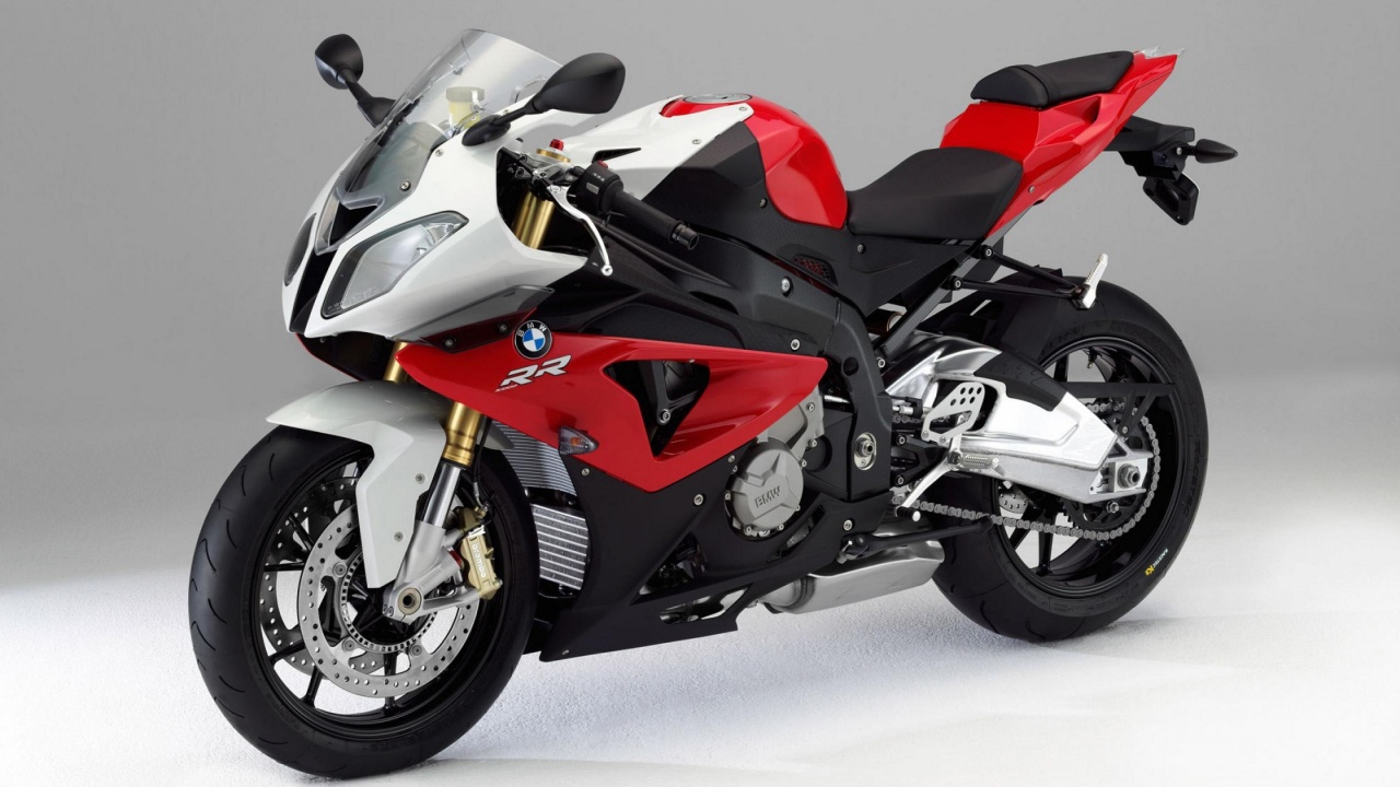 Red BMW S1000RR