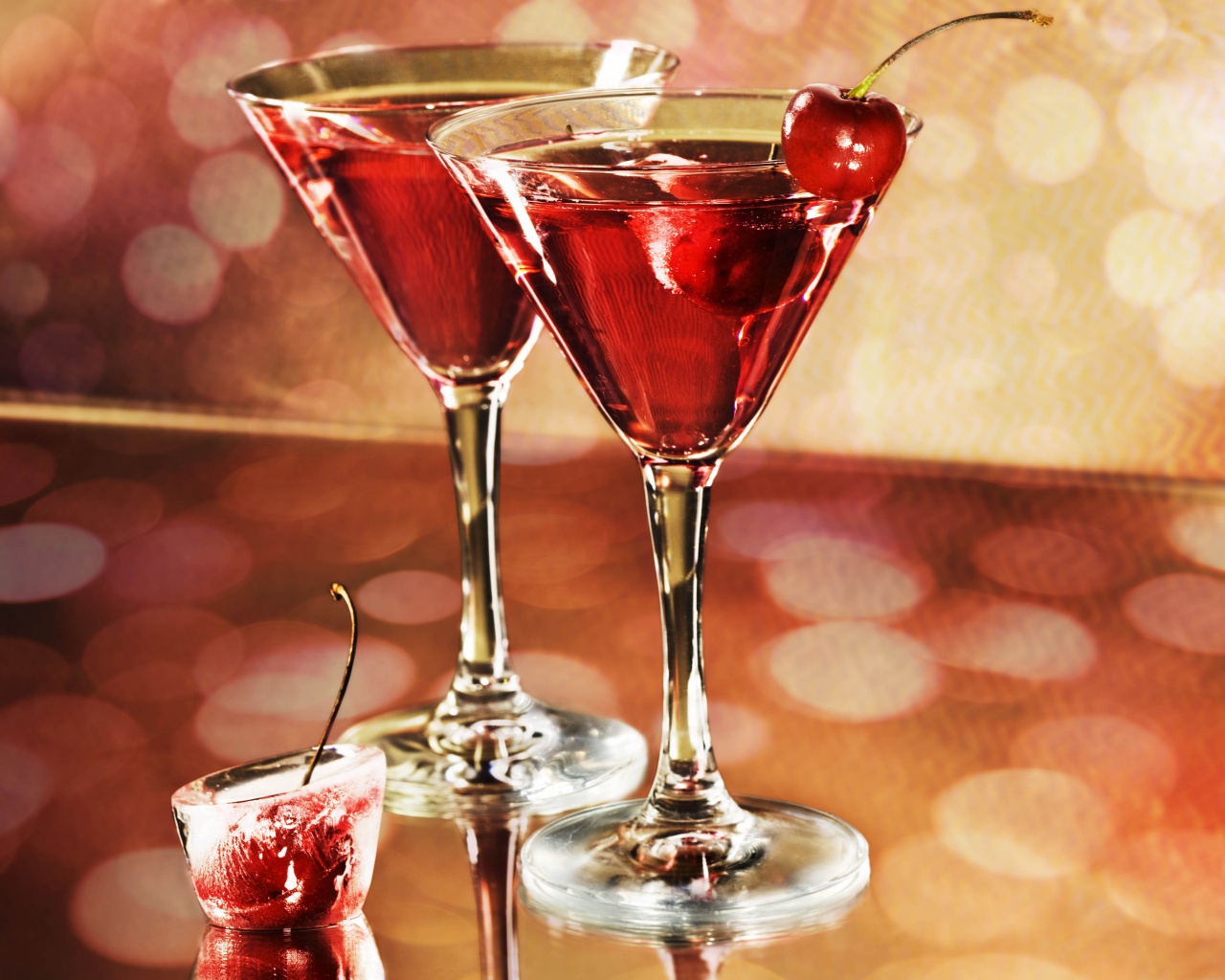 Red Cocktails