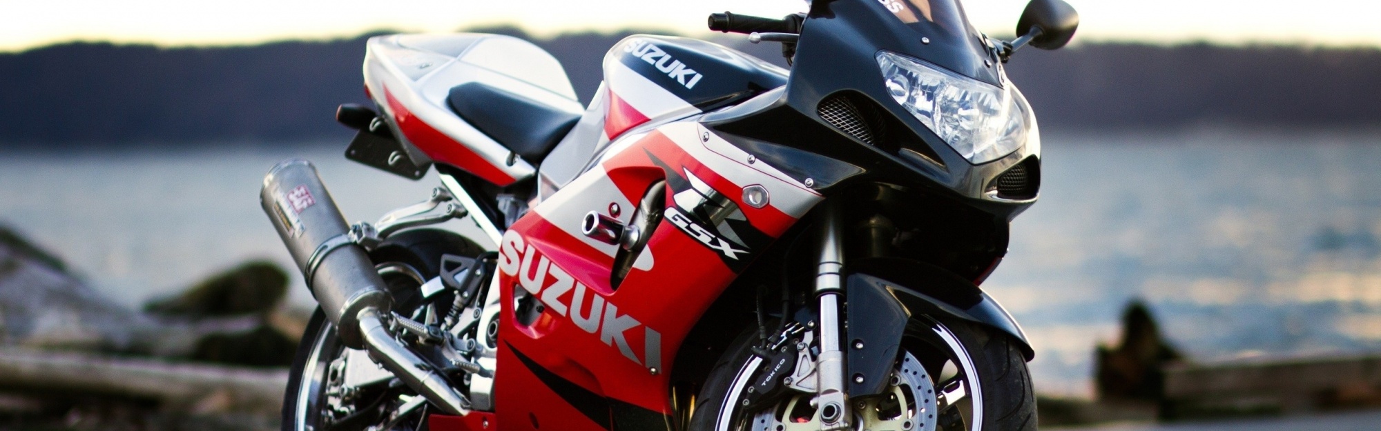 Red Engine Suzuki