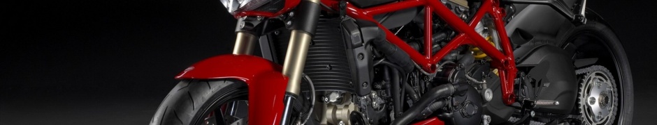 Red Front Motorbikes Ducati Streetfighter Angle