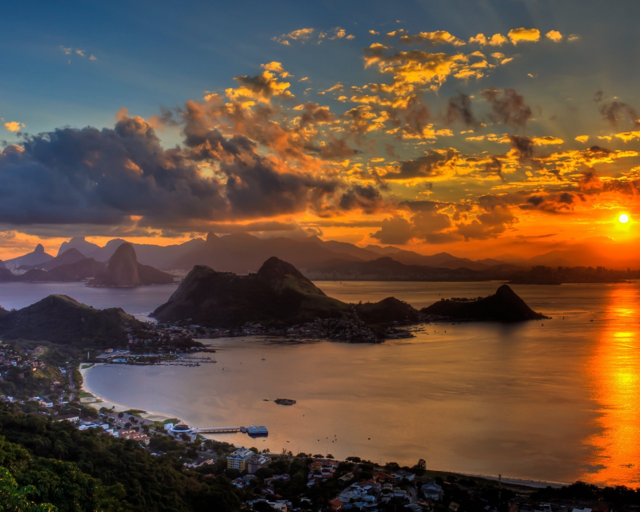 Rio De Janeiro Sunset