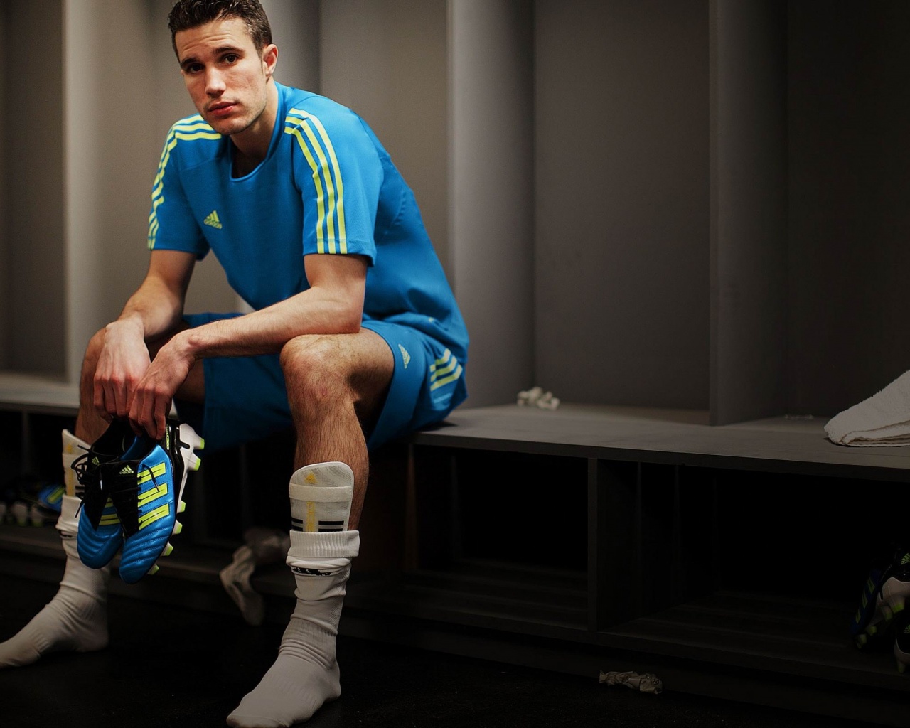 Robin Van Persie Adidas