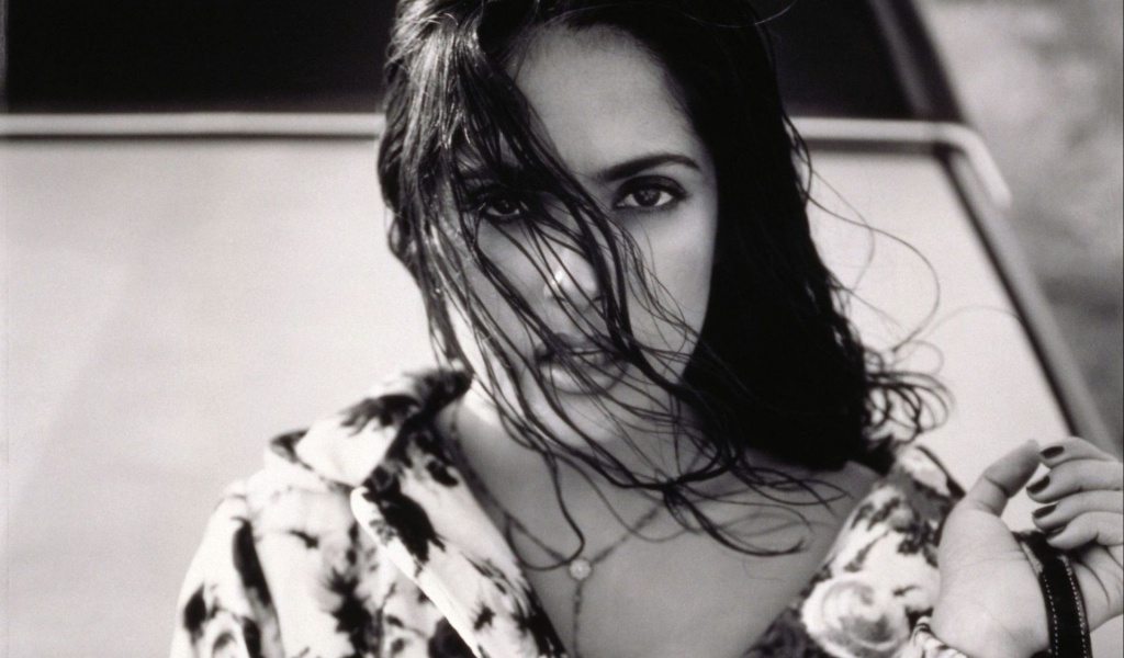 Salma Hayek Brunette Make Upwind Hair Coat Black And White