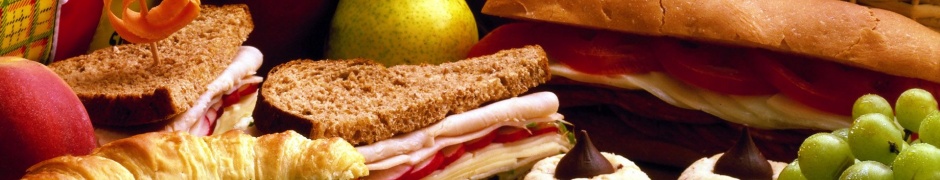 Sandwiches Cookies Bread Grapes Pears Apples