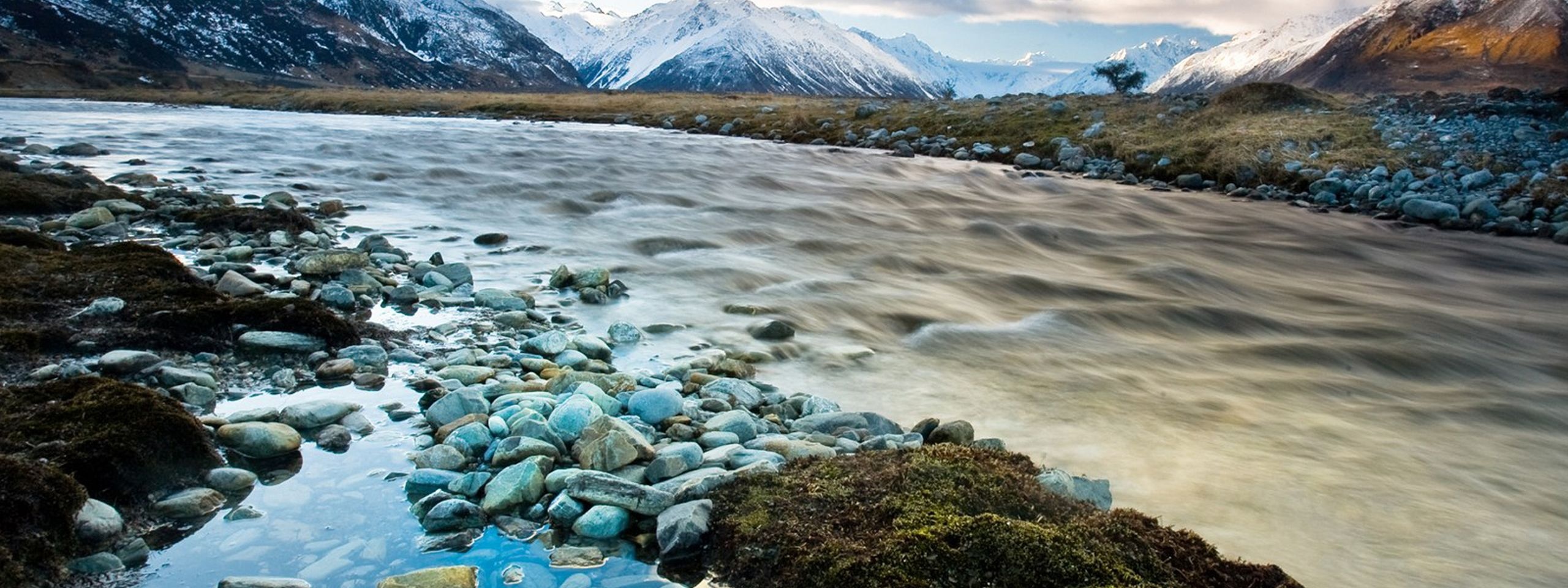 Sidelined Landscapemt Cook New Zealand