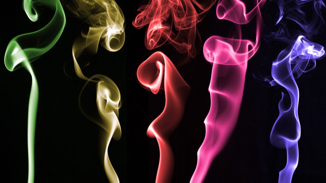 Smokes Colorful