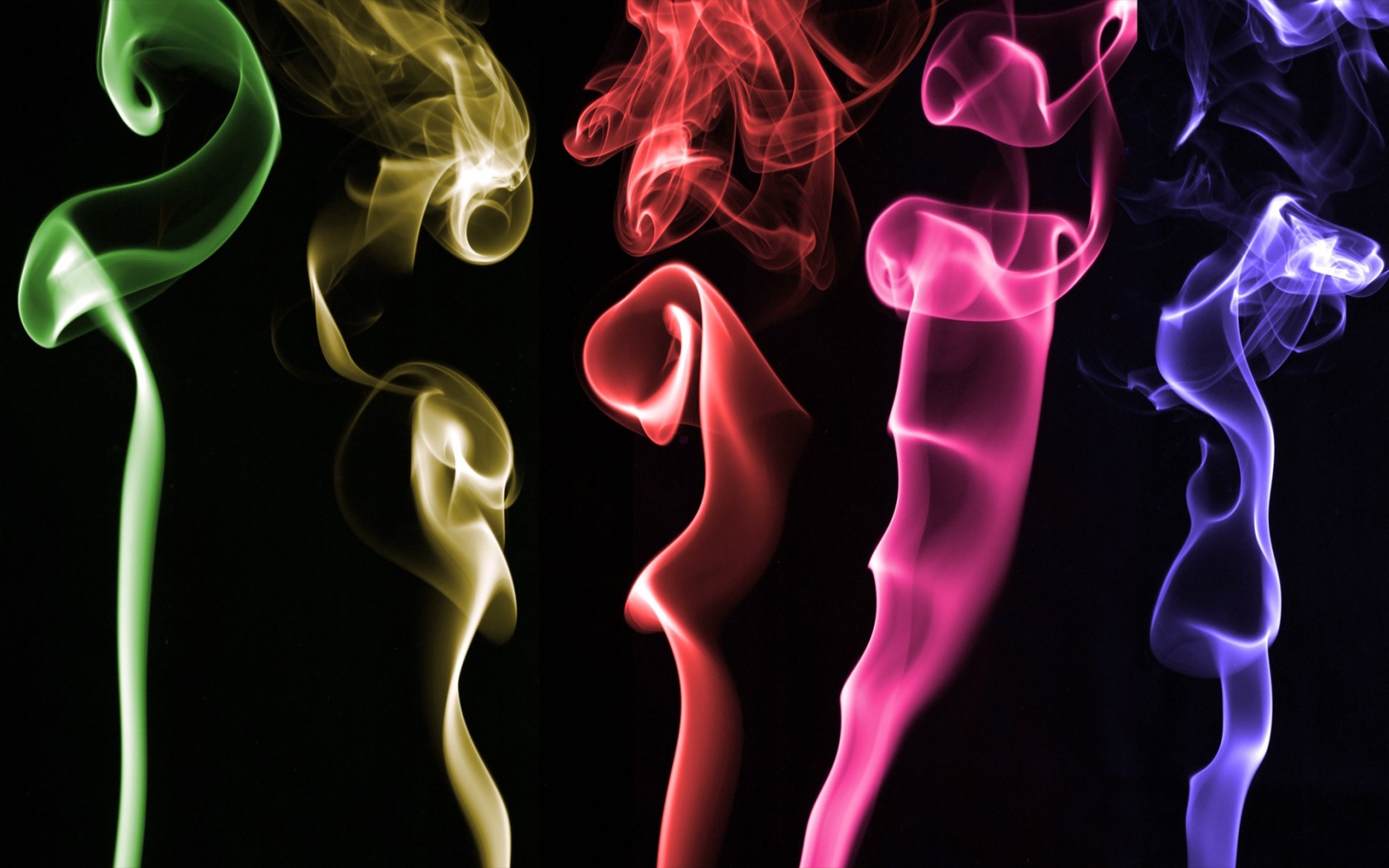 Smokes Colorful