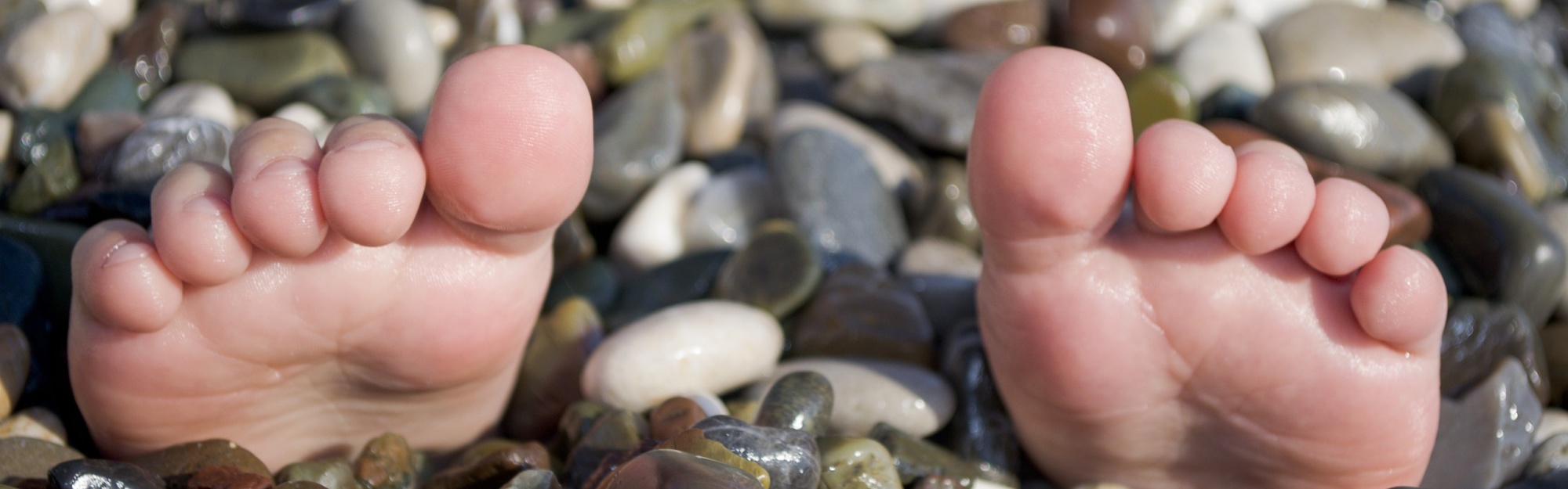 Stones Feets