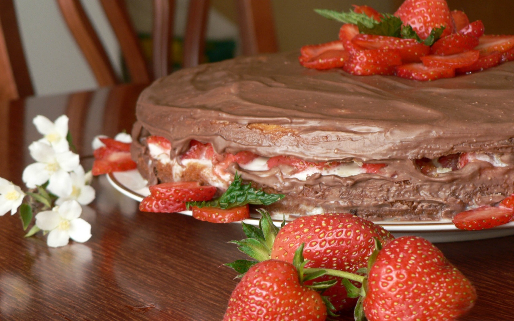 Strawberry Cake