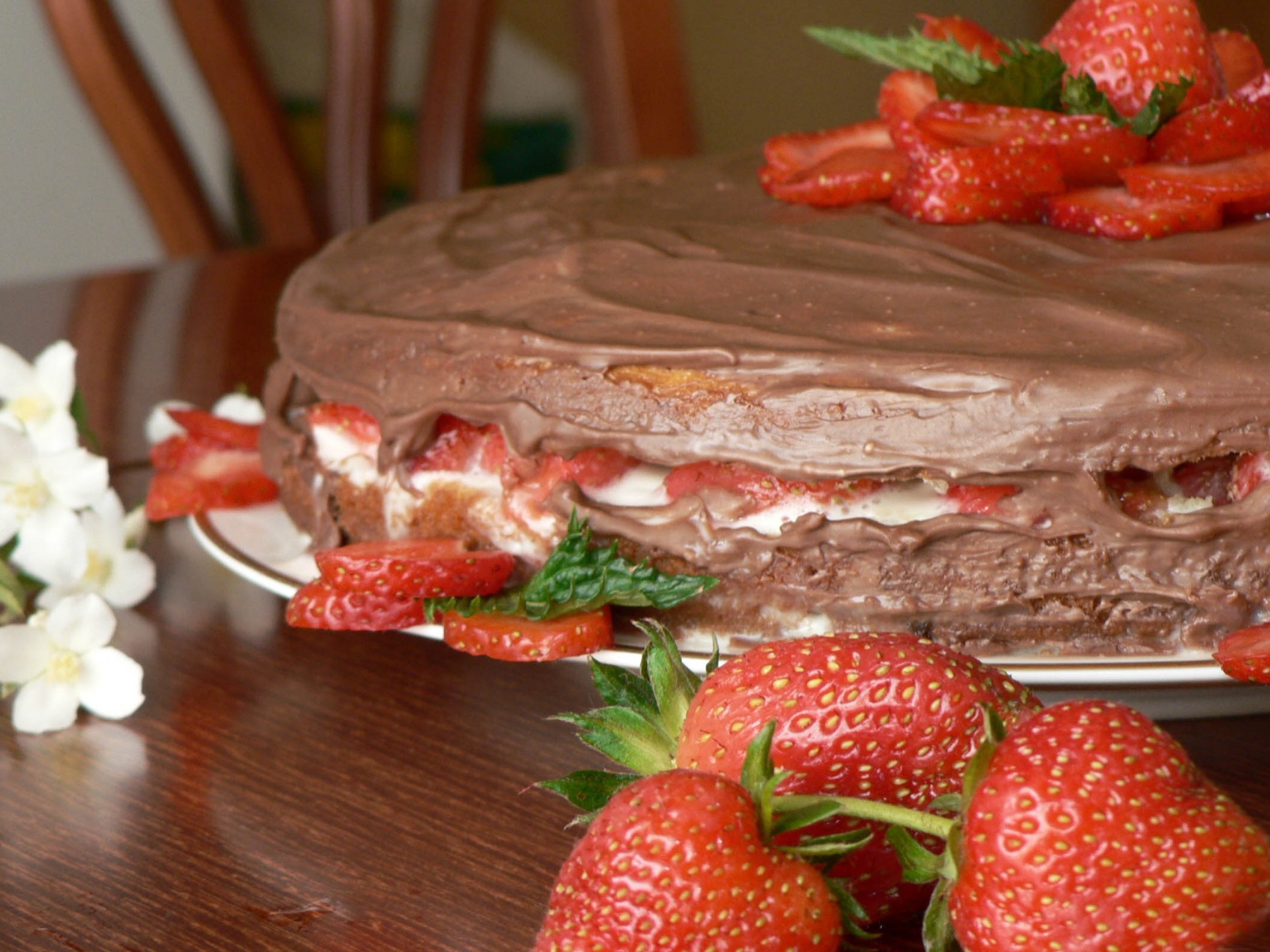 Strawberry Cake