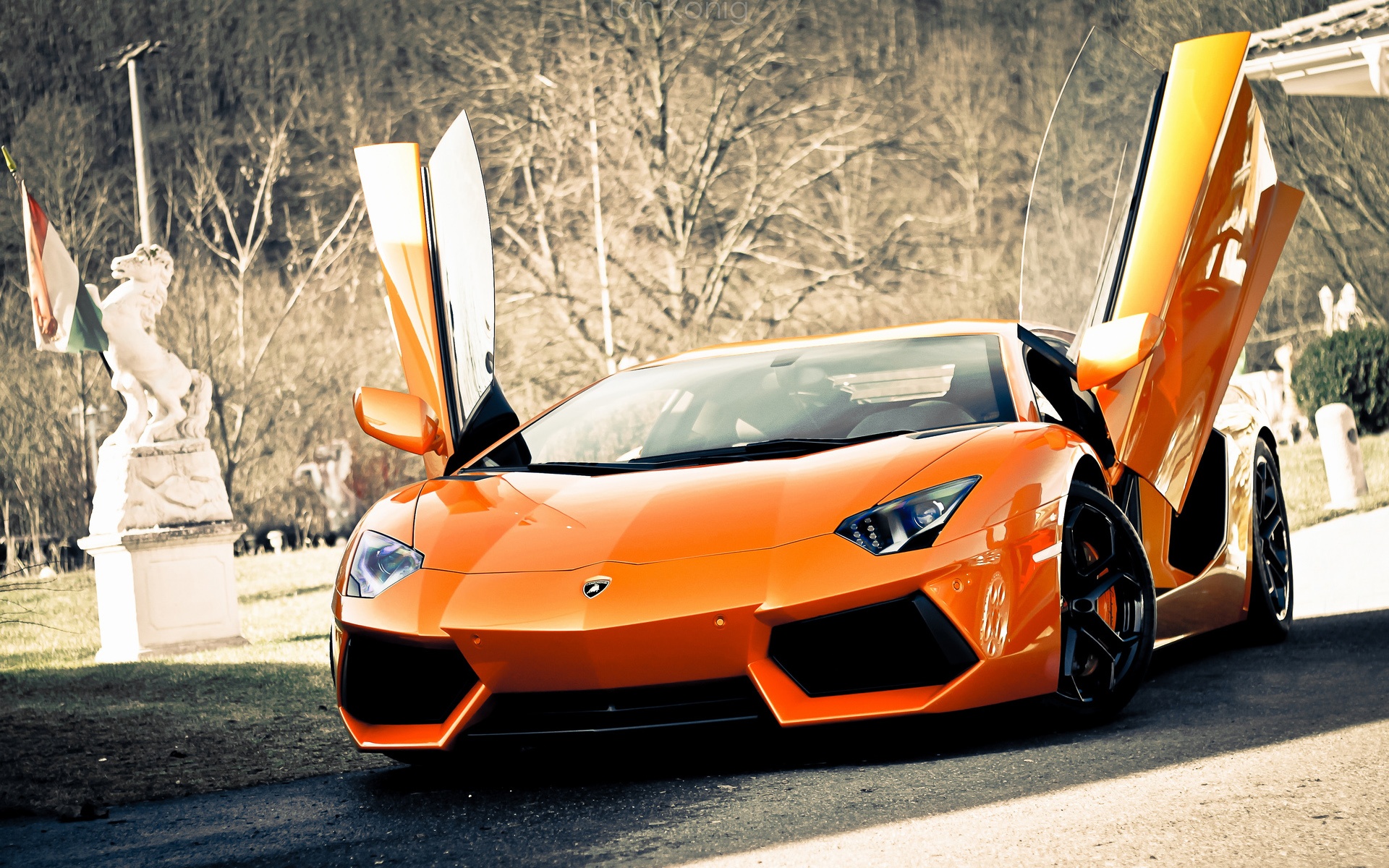 Super Lamborghini Aventador Car