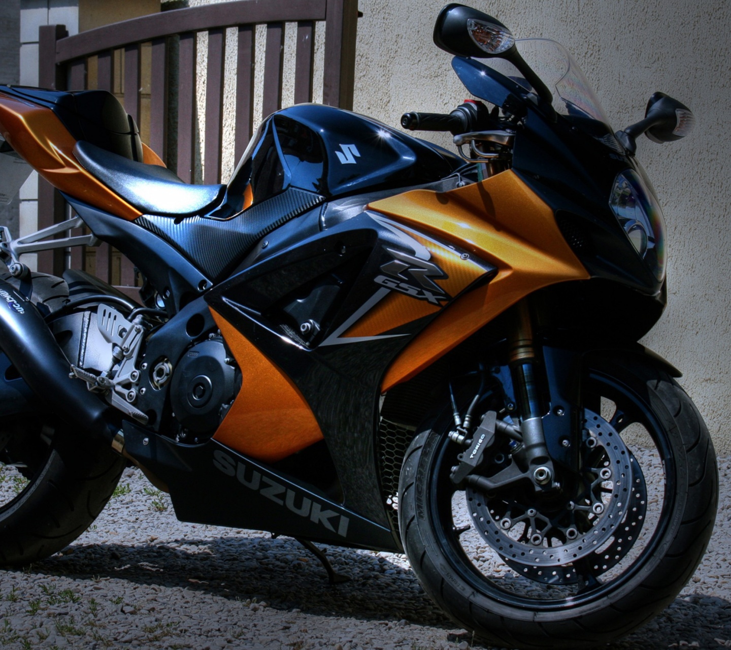 Suzuki GSXR 1100 Motorbike