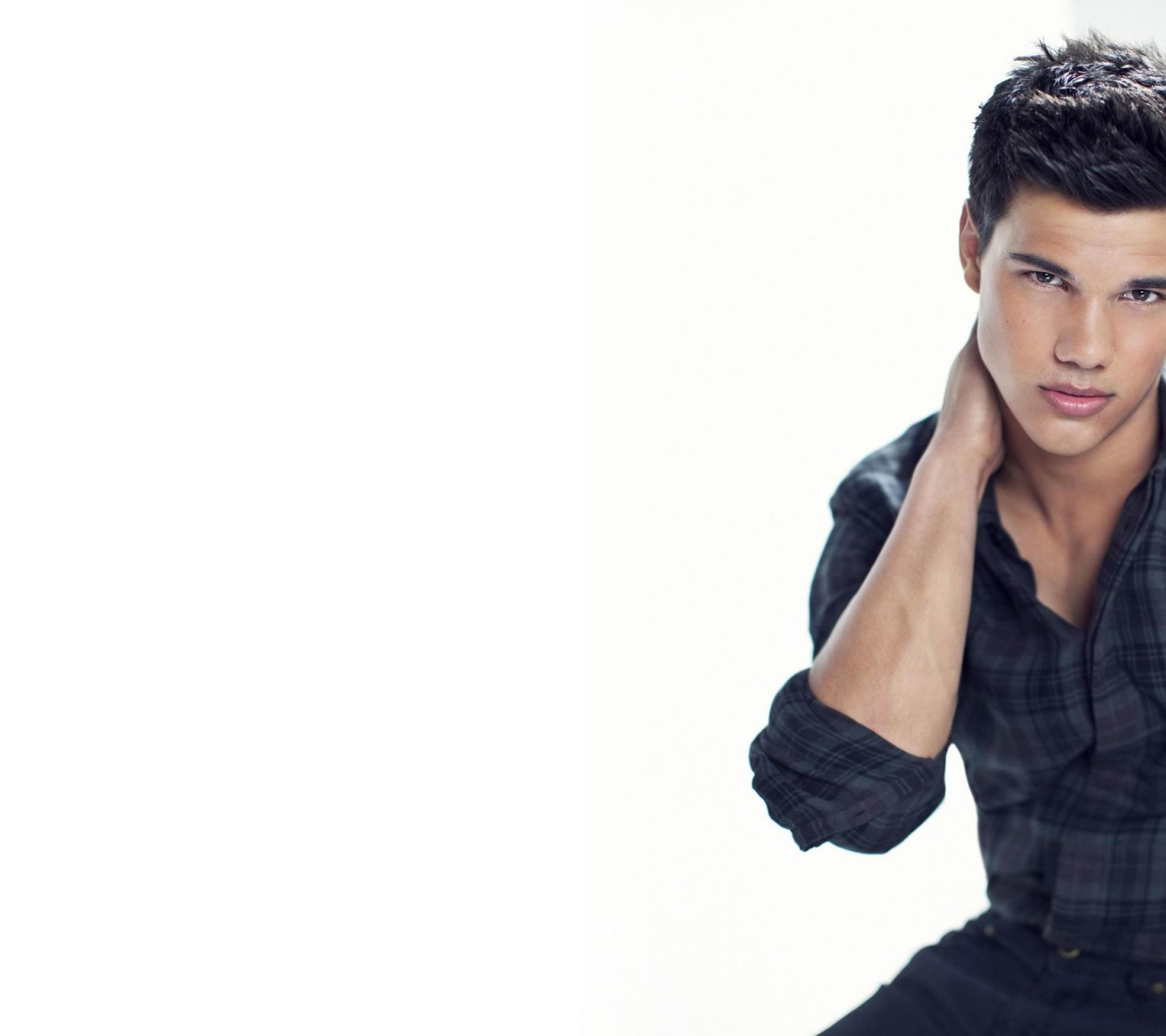 Taylor Lautner Wallpaper