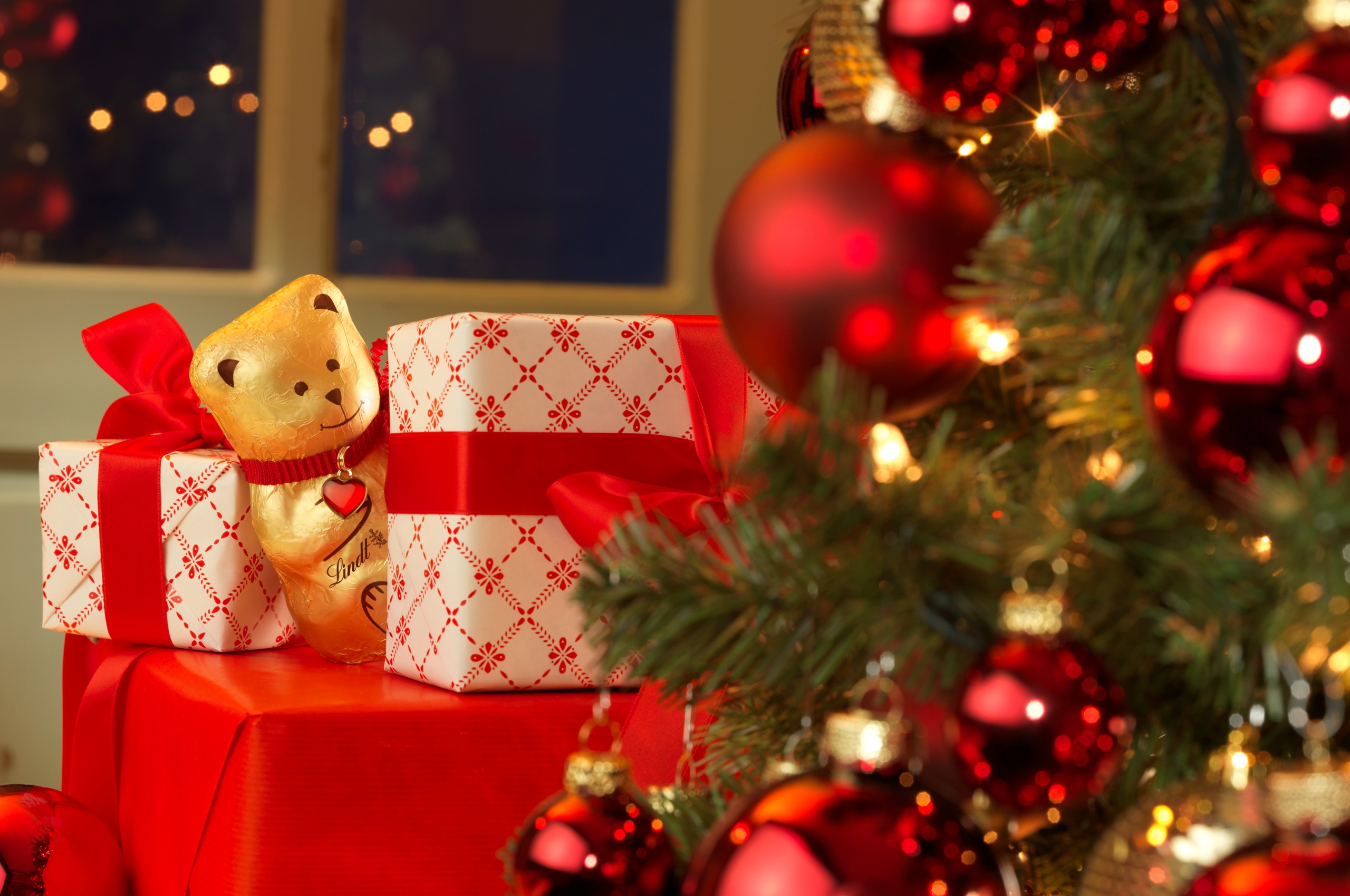 Teddy Bear Gifts And Christmas Tree