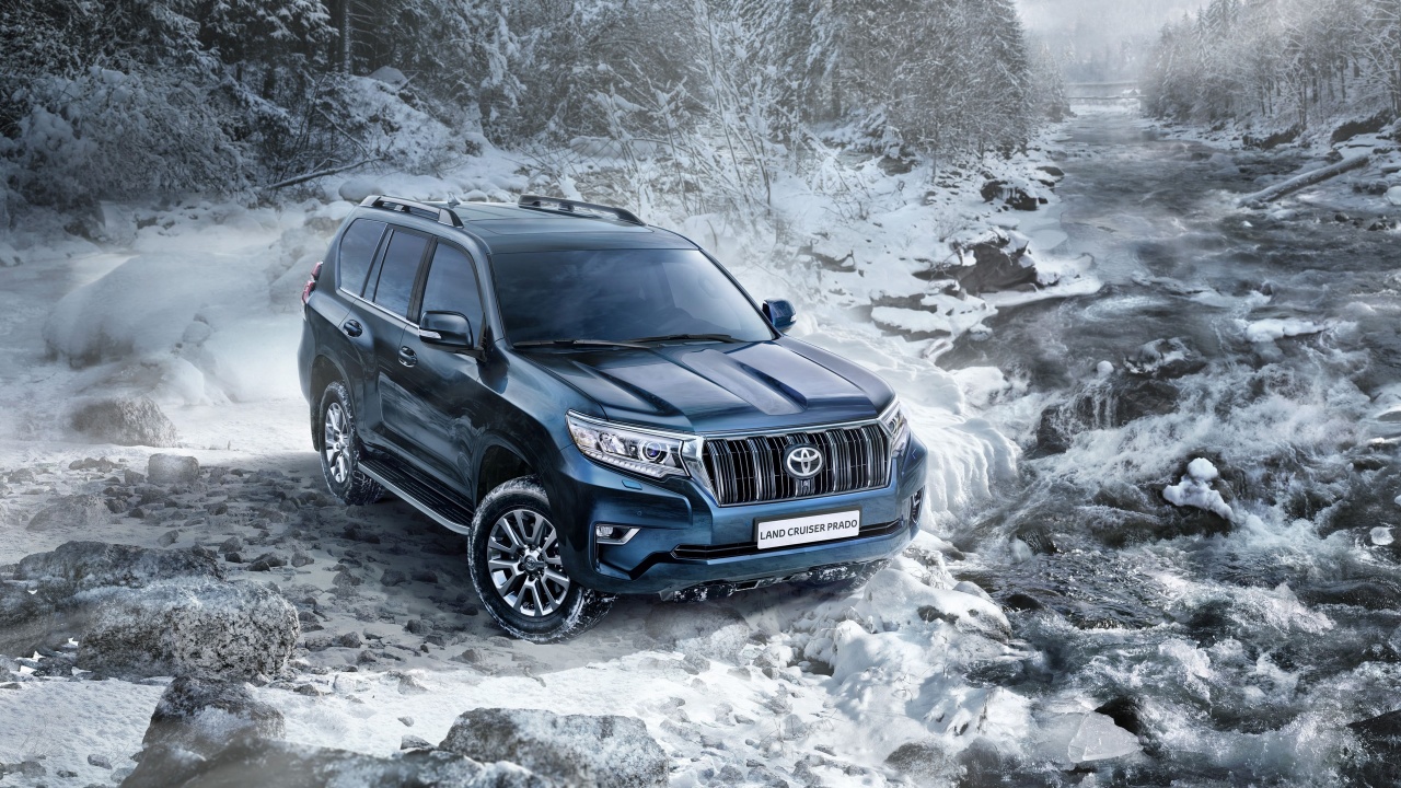 Toyota Land Cruiser Prado Snow