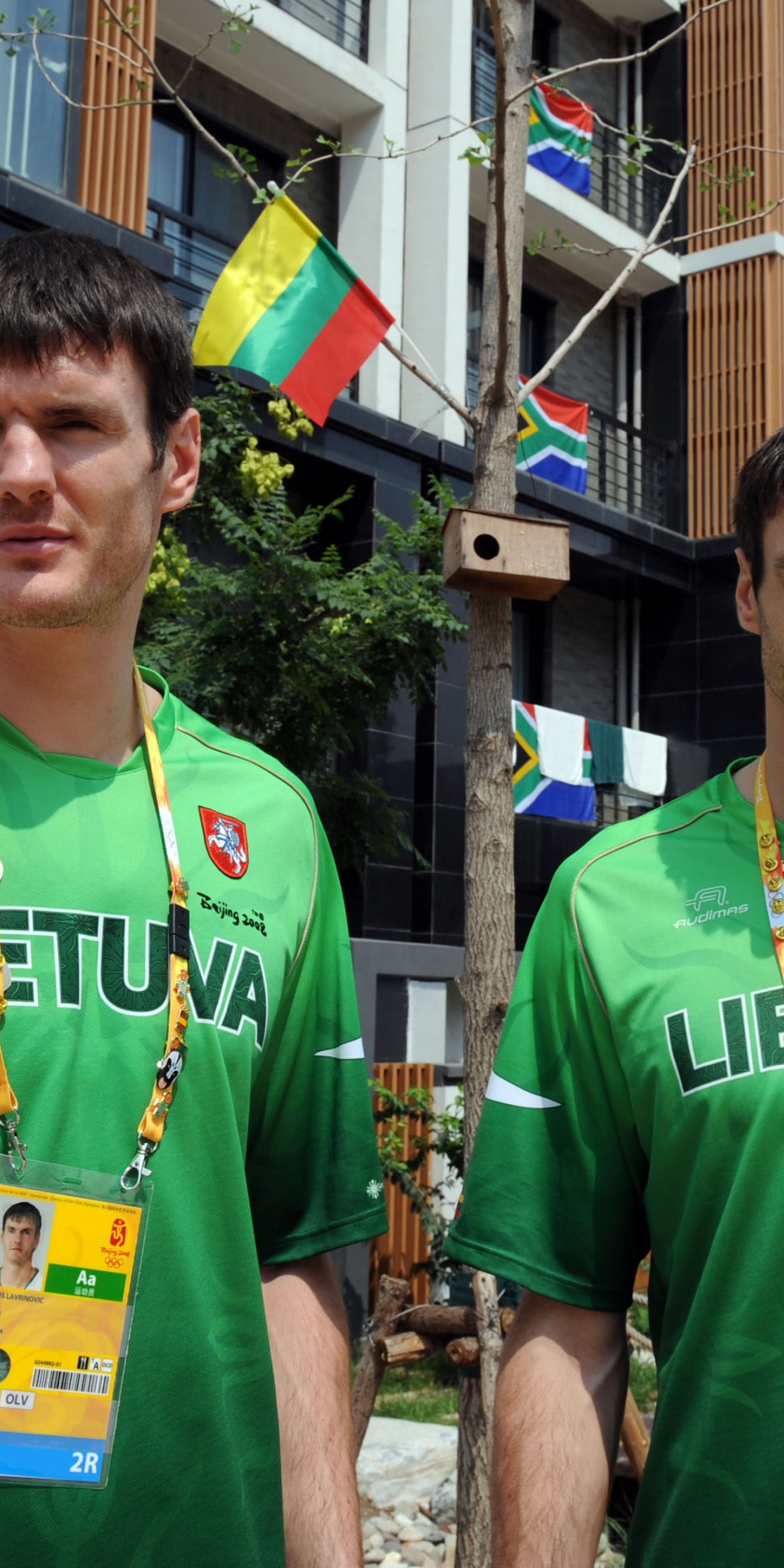 Twins Lavrinovic-Basketball Players