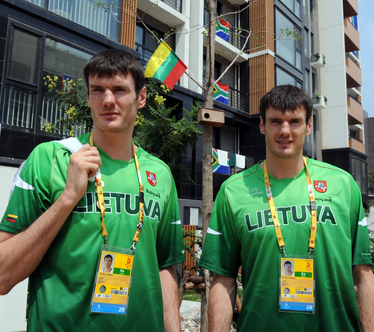 Twins Lavrinovic-Basketball Players