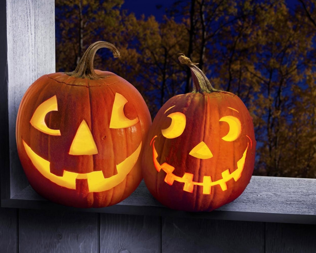 Two 3D Halloween Pumpkins