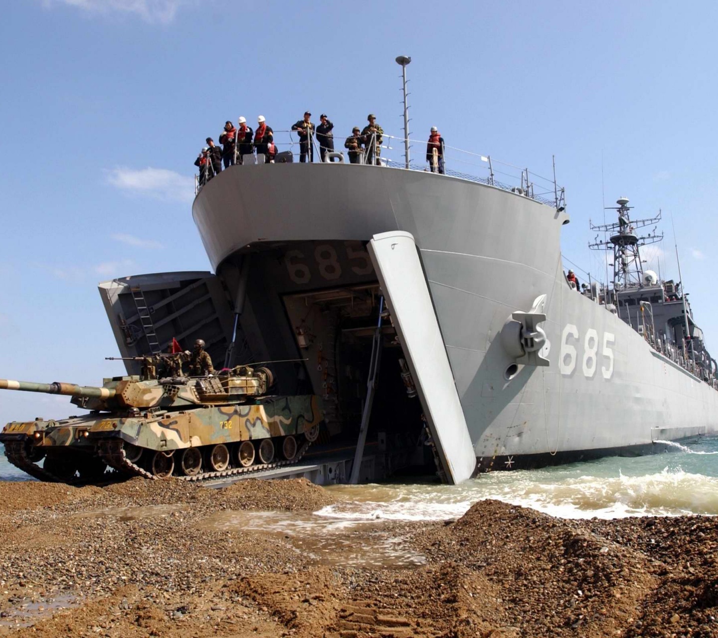 Unloading Tank