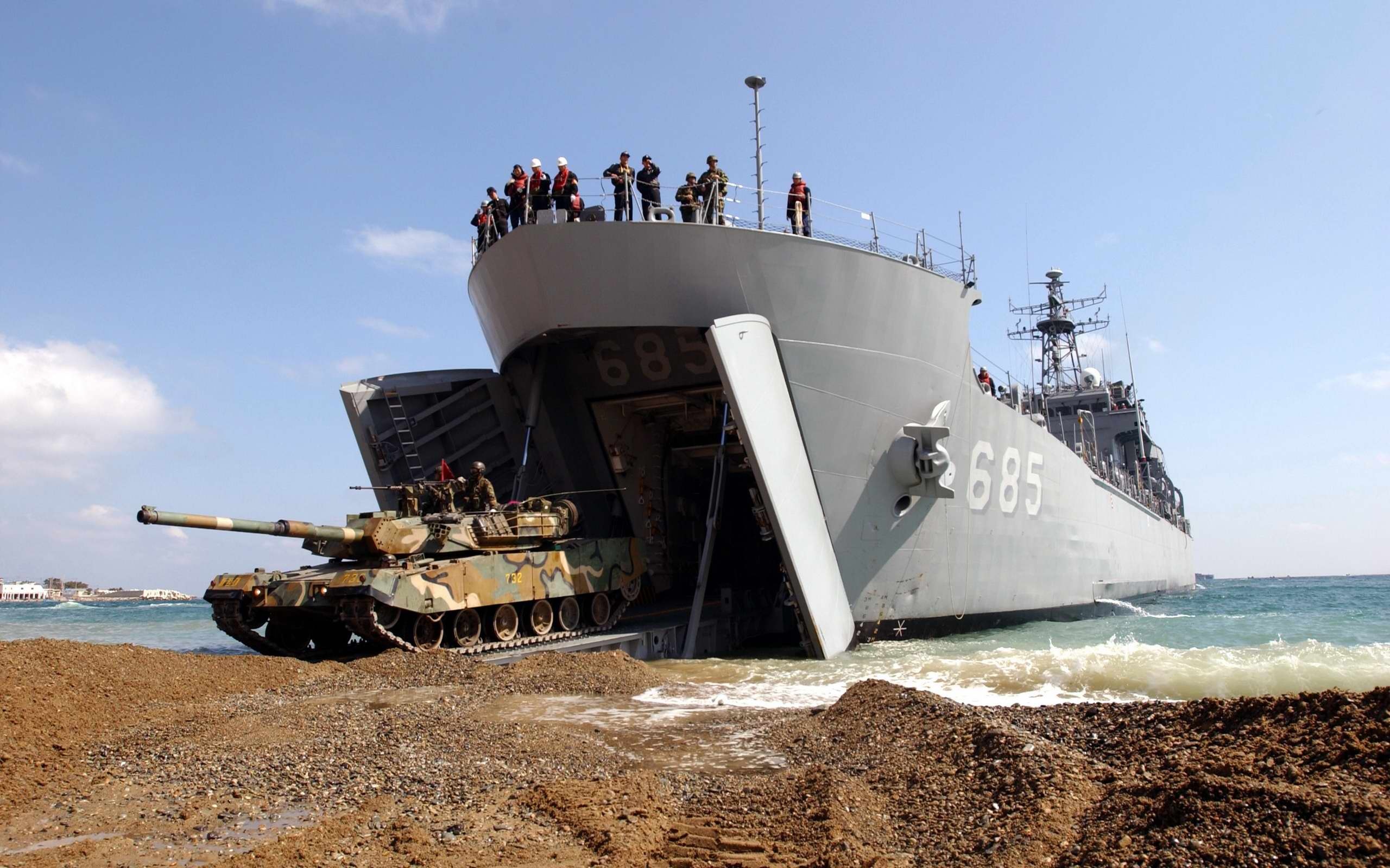 Unloading Tank