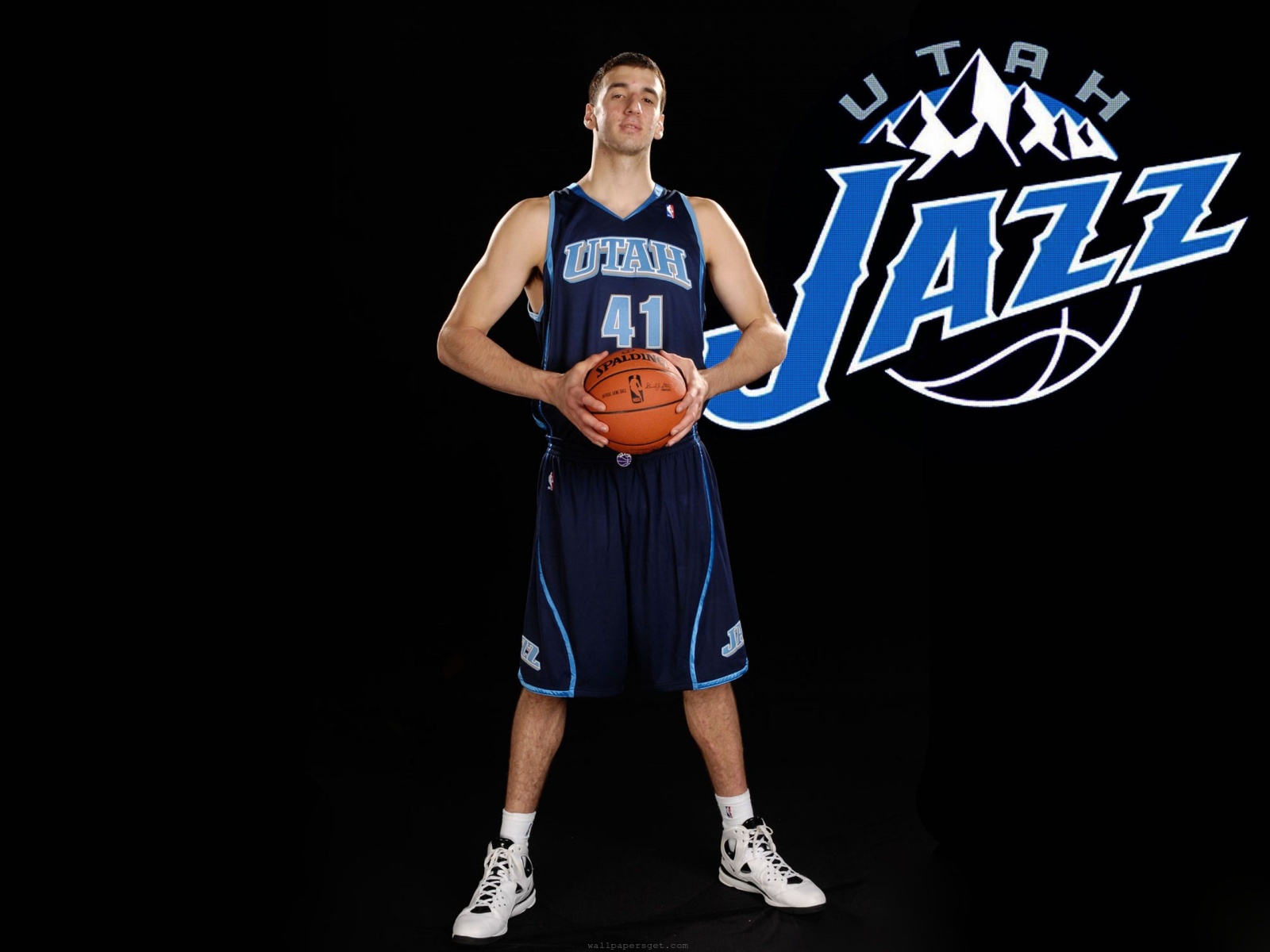 Utah Jazz American Professional Basketball Kosta Koufos