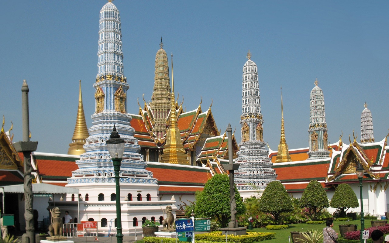 Wat Phra Kaeo Phra Nakhon Bangkok Thailand