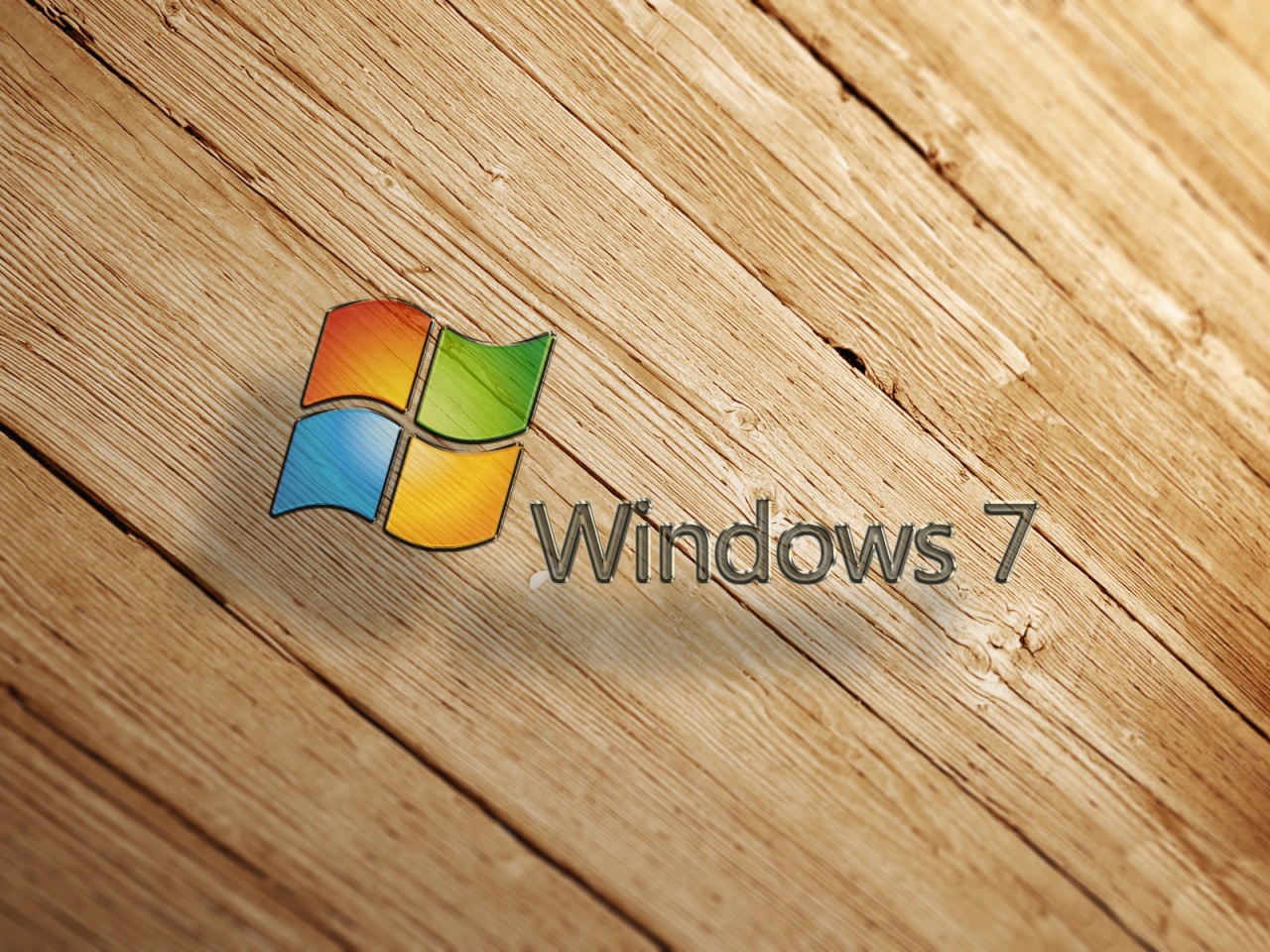 Windows 7 Wood Computer